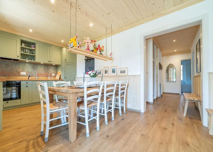 Апартаменты Dents Jaunes Шампери